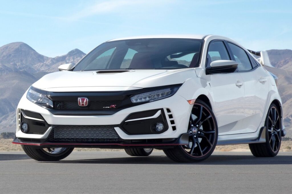 U-DRAG RACE Honda Civic Type R vs. Hyundai Elantra N Quarter Mile, Handling & More